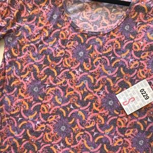 LuLaRoe Classic Tee